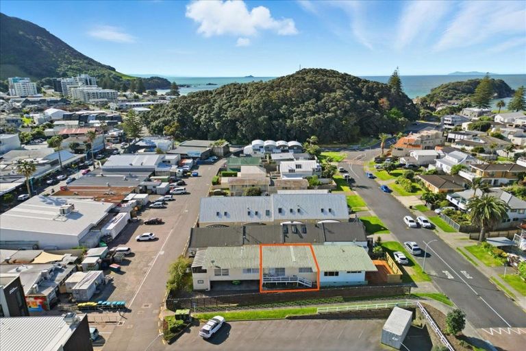 Photo of property in 2/18 May Street, Mount Maunganui, 3116