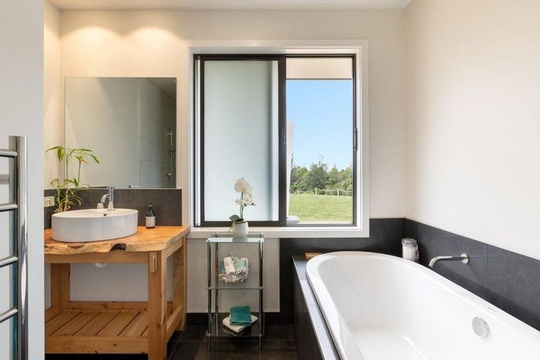 Photo of property in 912 Omanawa Road, Omanawa, Tauranga, 3171