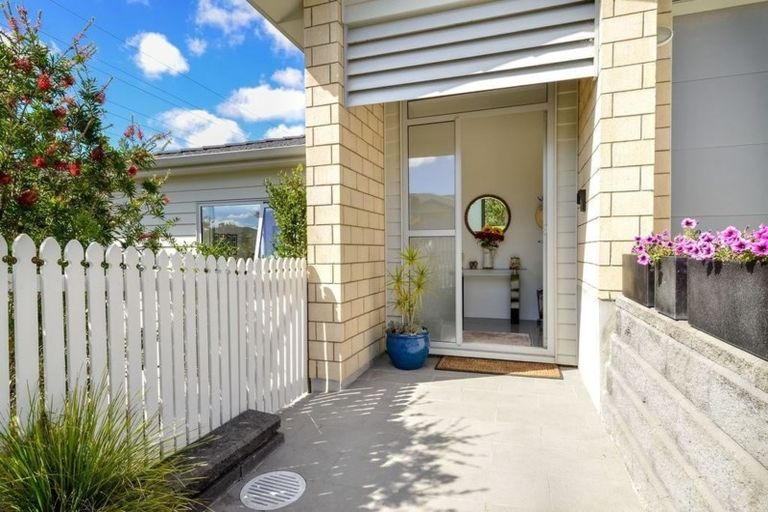 Photo of property in 18 Alloway Street, Westgate, Auckland, 0614