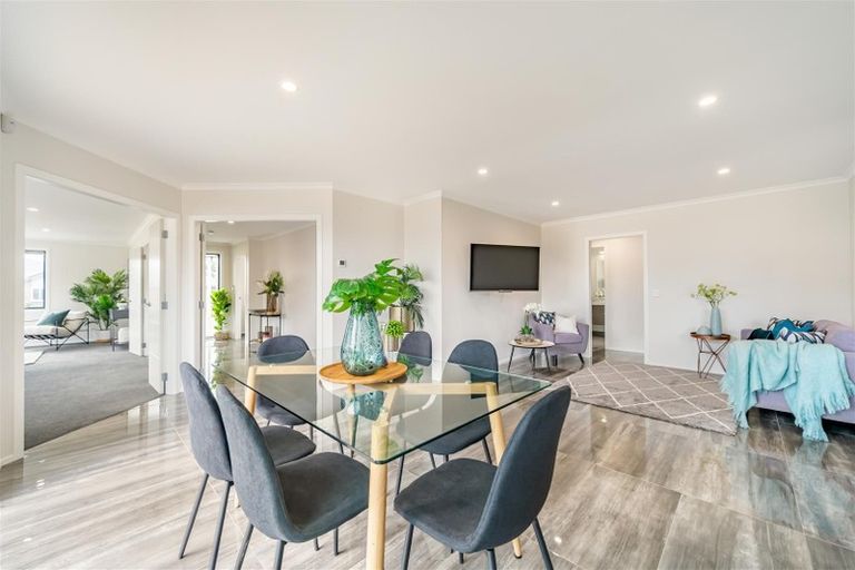 Photo of property in 37 Buddle Road, Wallaceville, Upper Hutt, 5018