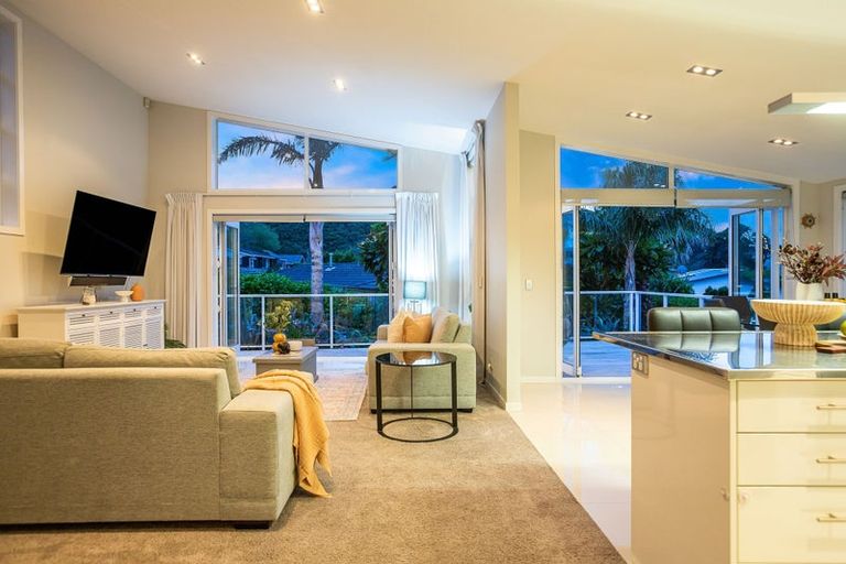 Photo of property in 4 Antipodes Lane, Whitby, Porirua, 5024