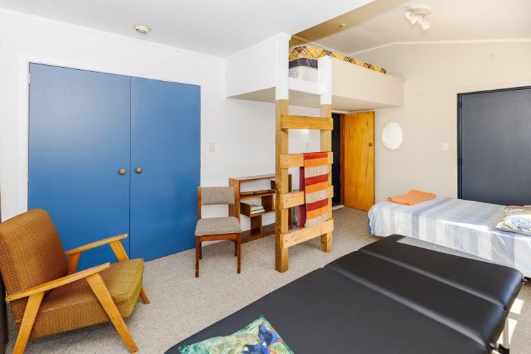 Photo of property in 37 Ross Street, Pirongia, 3802