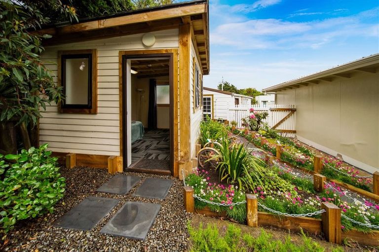 Photo of property in 172 Egmont Street, Patea, 4520