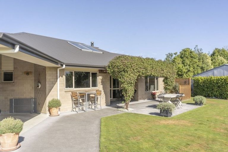 Photo of property in 49 Armstrong Avenue, Carterton, 5713