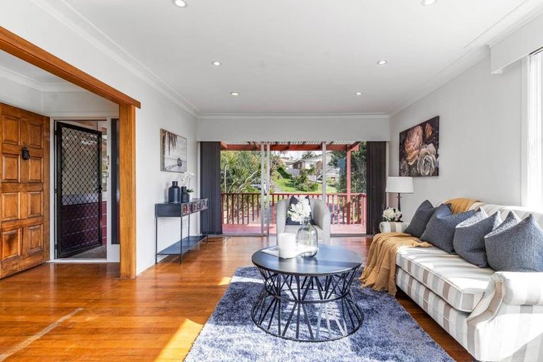 Photo of property in 9 Merchant Avenue, Te Atatu South, Auckland, 0610