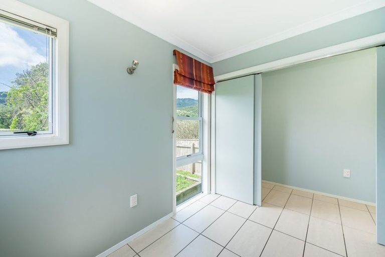 Photo of property in 9 Clarkes Crescent, Paekakariki, 5034