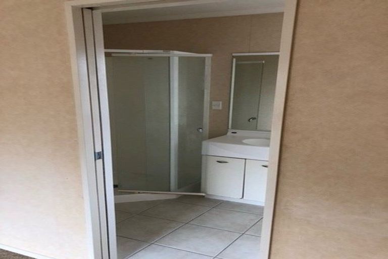 Photo of property in 9 Ksenia Drive, Flat Bush, Auckland, 2019