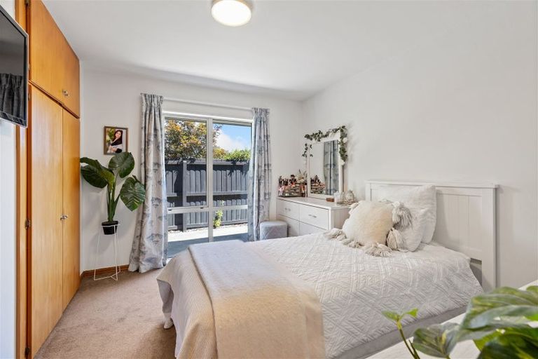 Photo of property in 15 Apsley Drive, Russley, Christchurch, 8042