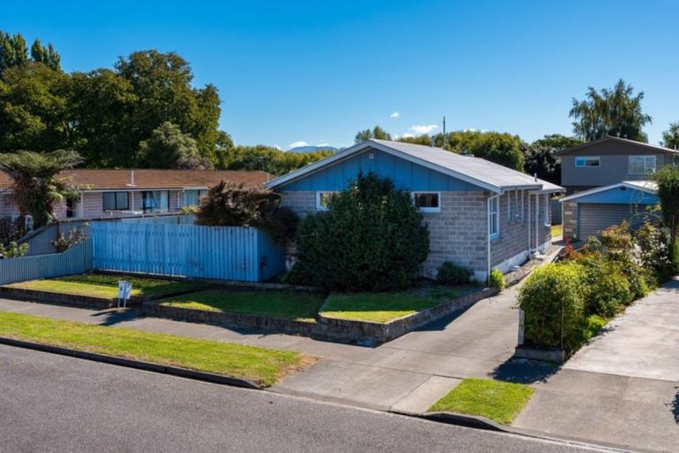 Photo of property in 15 Endeavour Street, Riversdale, Blenheim, 7201