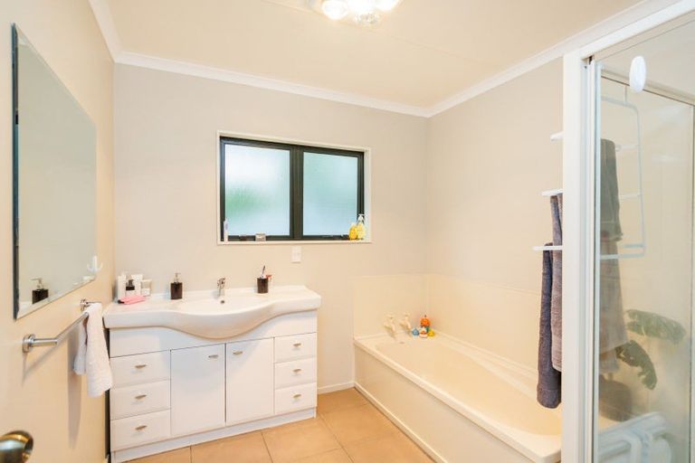 Photo of property in 15 Woodland Grove, Feilding, 4702