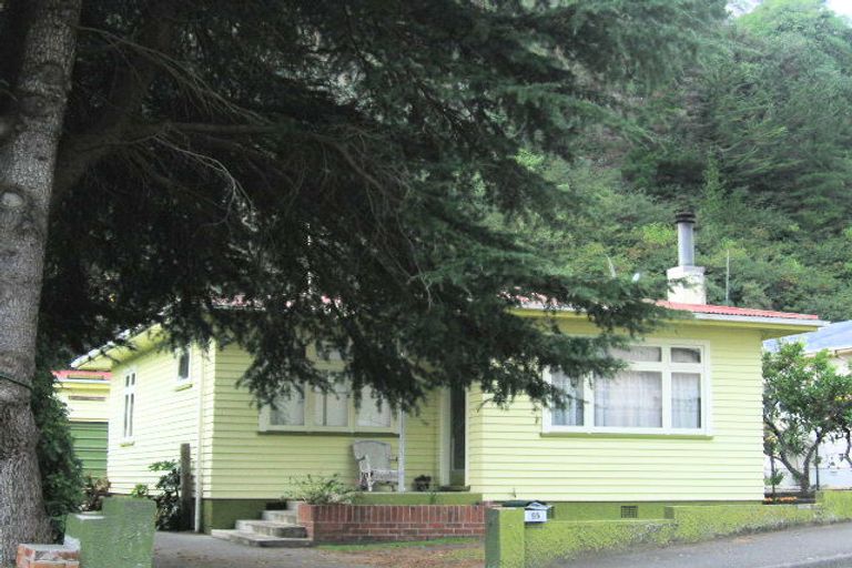 Photo of property in 55 Burns Road, Hospital Hill, Napier, 4110