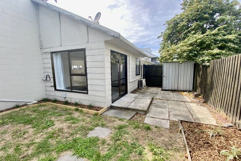 Photo of property in 2/11 Burns Street, Sydenham, Christchurch, 8023