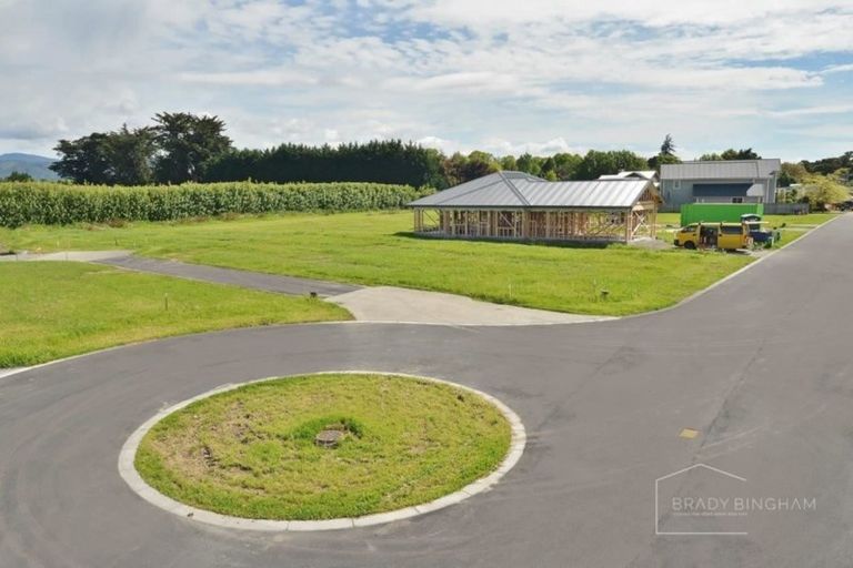 Photo of property in 33 Westwood Drive, Aokautere, Palmerston North, 4471