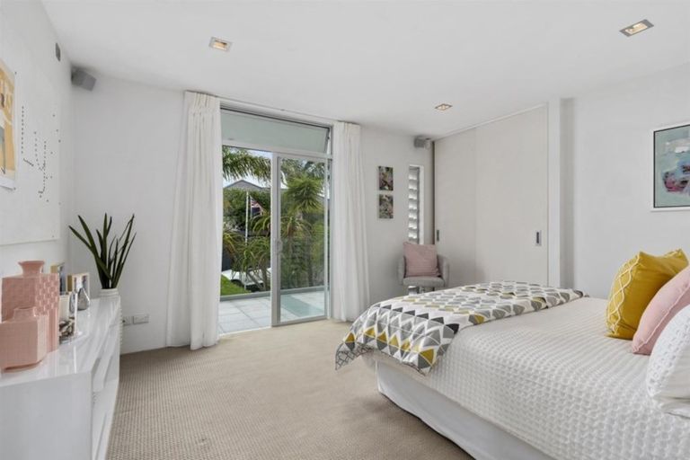 Photo of property in 50 Aberdeen Road, Campbells Bay, Auckland, 0620