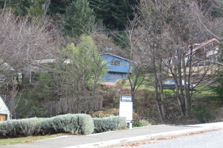 Photo of property in 24 Bowen Street, Queenstown, 9300
