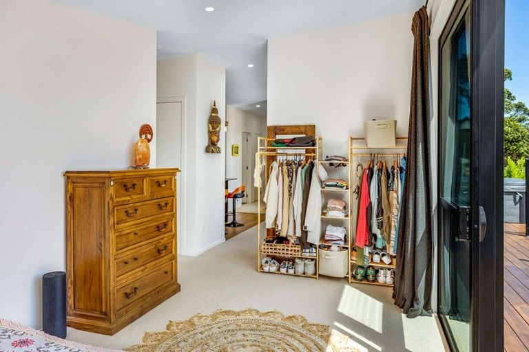 Photo of property in 33 Ngahue Crescent, Carters Beach, Westport, 7825