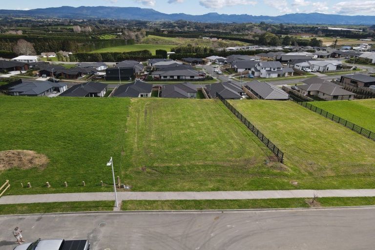 Photo of property in 10 Kuaka Rise, Omokoroa, 3114