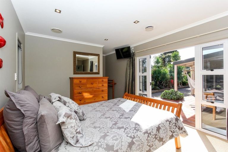 Photo of property in 81c Huatoki Street, Vogeltown, New Plymouth, 4310