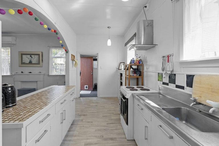 Photo of property in 51a Richmond Street, Waitara, 4320