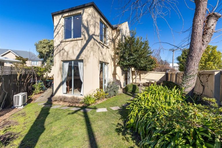 Photo of property in 1/28 Derby Street, St Albans, Christchurch, 8014