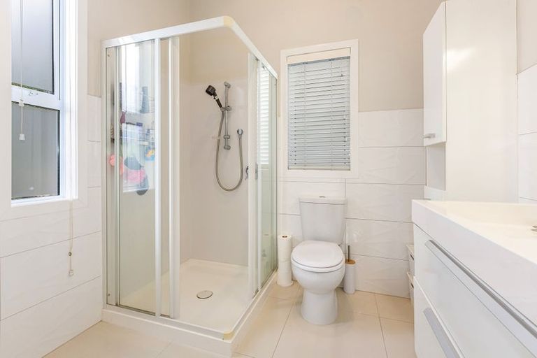 Photo of property in 4 Antipodes Lane, Whitby, Porirua, 5024