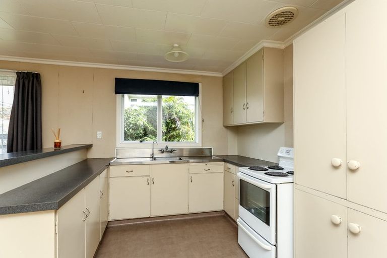 Photo of property in 5b Hua Street, Bell Block, New Plymouth, 4312