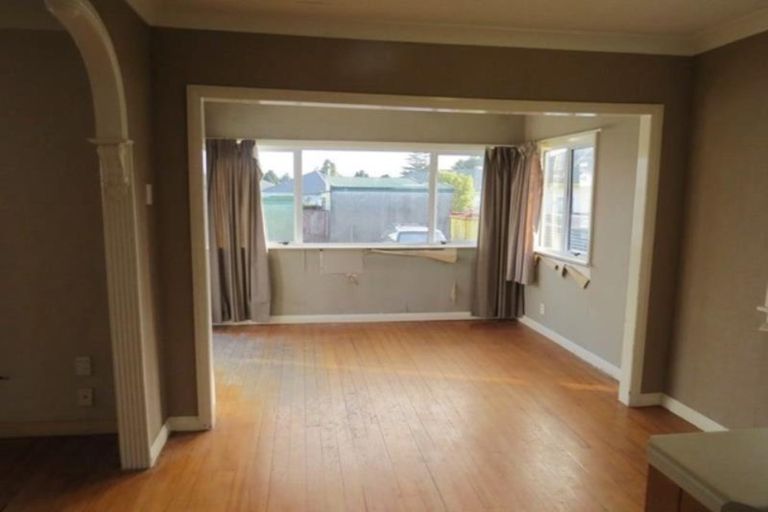 Photo of property in 50b Somerset Street, Brooklands, New Plymouth, 4310