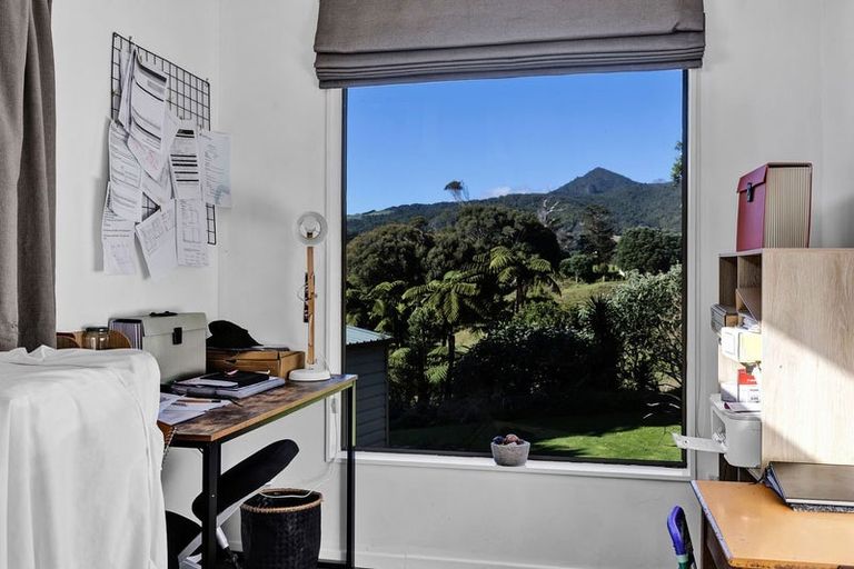 Photo of property in 23 Prudence Place, Oakura, 4314