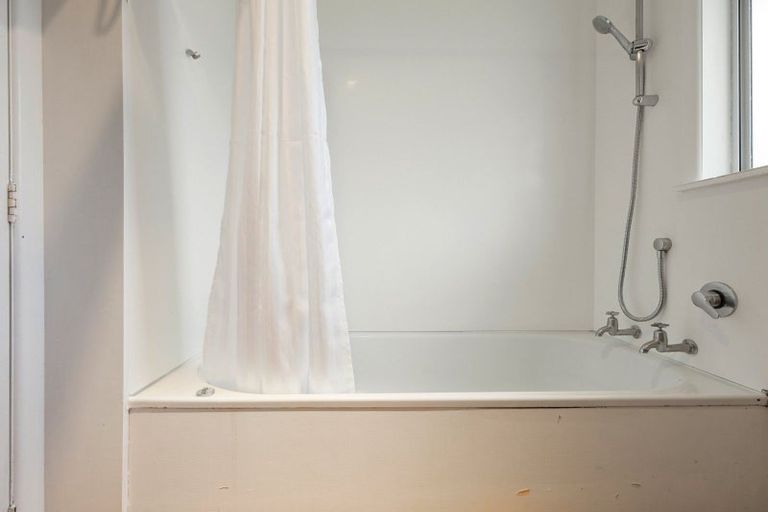 Photo of property in 14 Coenen Street, Ngaruawahia, 3720