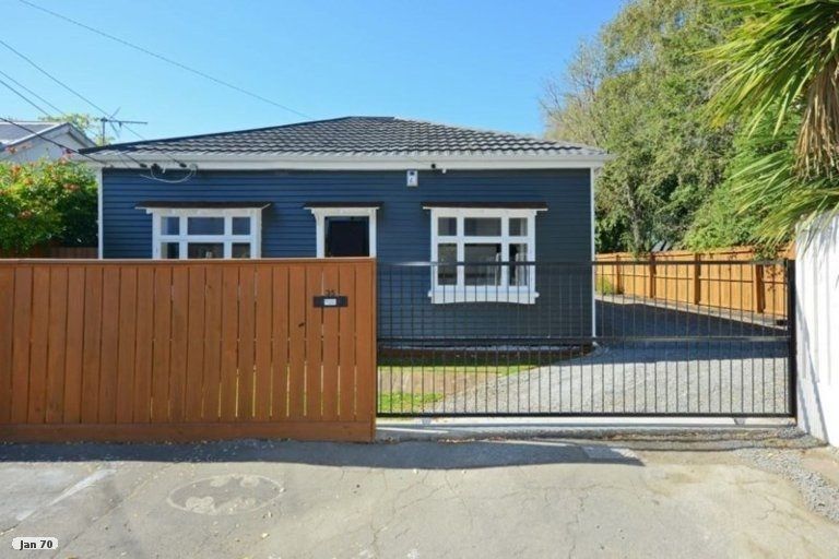 Photo of property in 35 Manhire Street, Spreydon, Christchurch, 8024