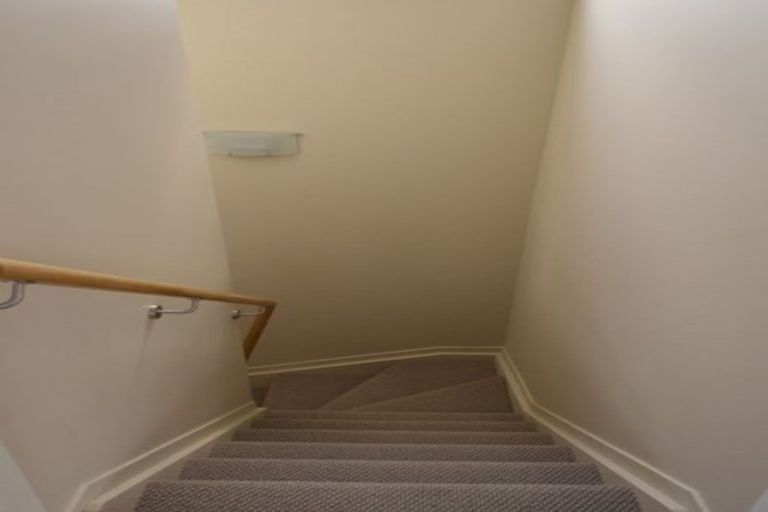 Photo of property in 2/22 Lorne Street, Melville, Hamilton, 3206