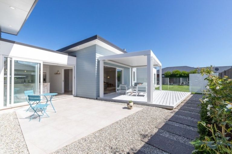 Photo of property in 14 Silver Springs Boulevard, Mosgiel, 9024