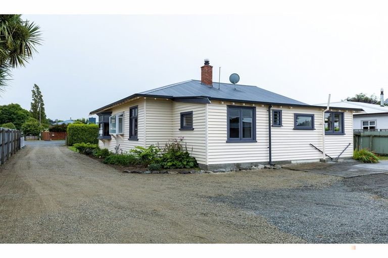 Photo of property in 14 Campbell Street, Geraldine, 7930