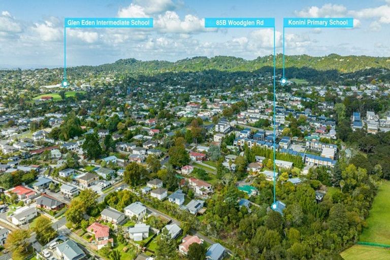Photo of property in 85b Woodglen Road, Glen Eden, Auckland, 0602