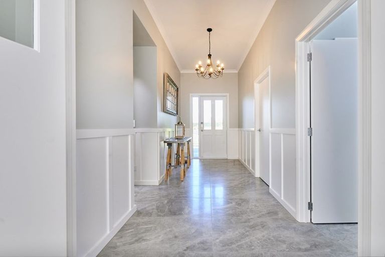 Photo of property in 7 Kiritiana Close, Pyes Pa, Tauranga, 3112