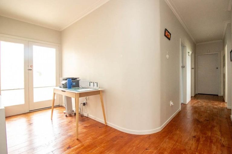 Photo of property in 86 Thames Road, Paeroa, 3600