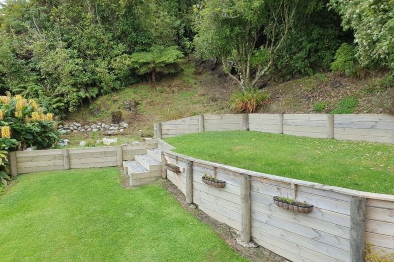 Photo of property in 11 Hewlett Road, Karoro, Greymouth, 7805
