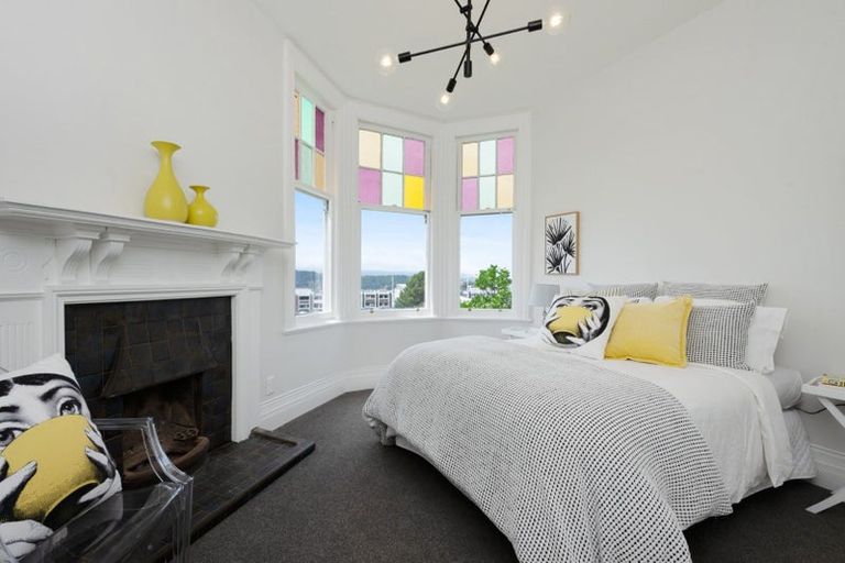 Photo of property in 23 Central Terrace, Kelburn, Wellington, 6012