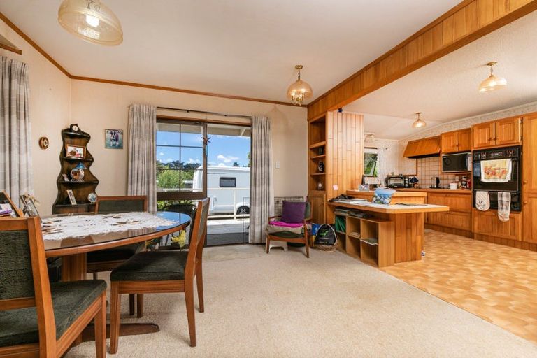 Photo of property in 40 Brookvale Lane, Taupaki, Henderson, 0782