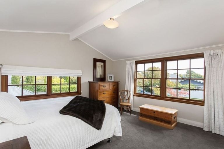 Photo of property in 32 Peel Street, Strowan, Christchurch, 8052