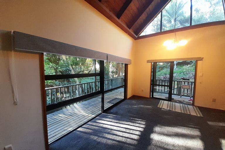 Photo of property in 108 Hinau Road, Waimauku, 0881