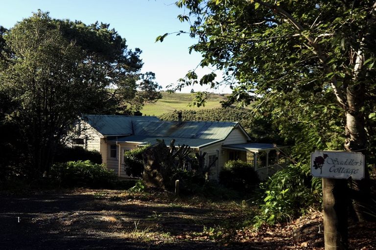 Photo of property in 159f Portsmouth Road, Bombay, 2675