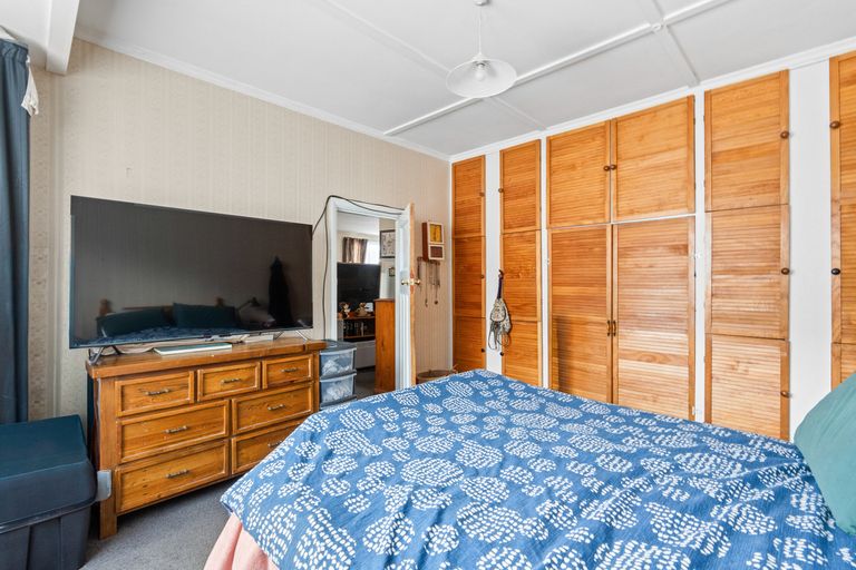 Photo of property in 7 Athol Place, Ravensbourne, Dunedin, 9022