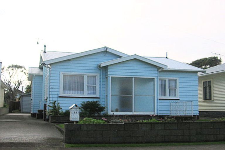 Photo of property in 11 Heath Grove, Waiwhetu, Lower Hutt, 5010