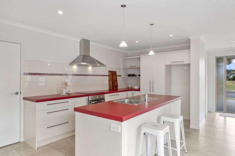 Photo of property in 17 North Bay Road, Pyes Pa, Tauranga, 3112