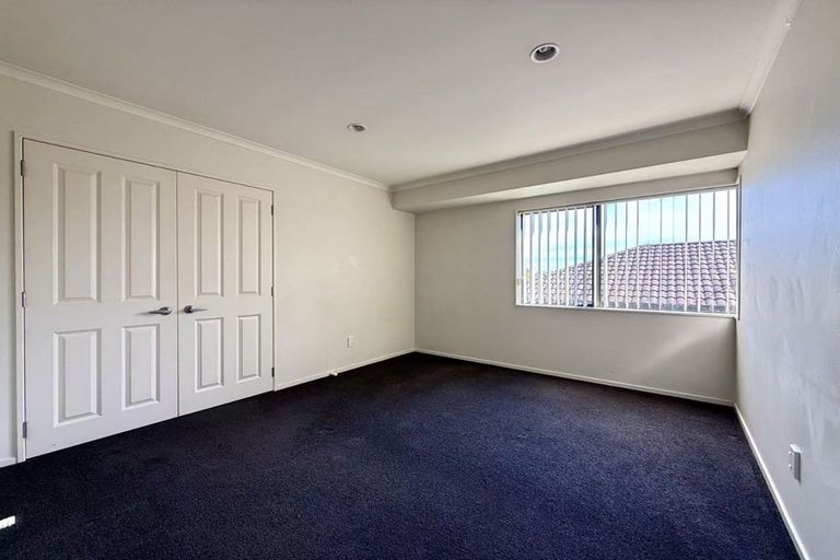 Photo of property in 5 Pittville Place, Henderson, Auckland, 0612