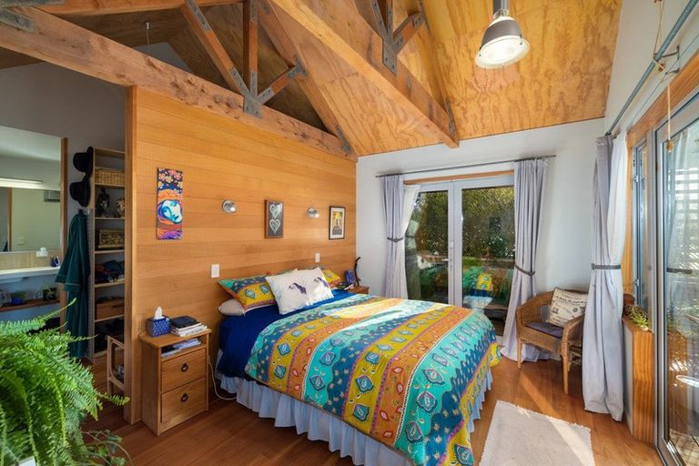 Photo of property in 13a Te Ra Crescent, Diamond Harbour, 8972