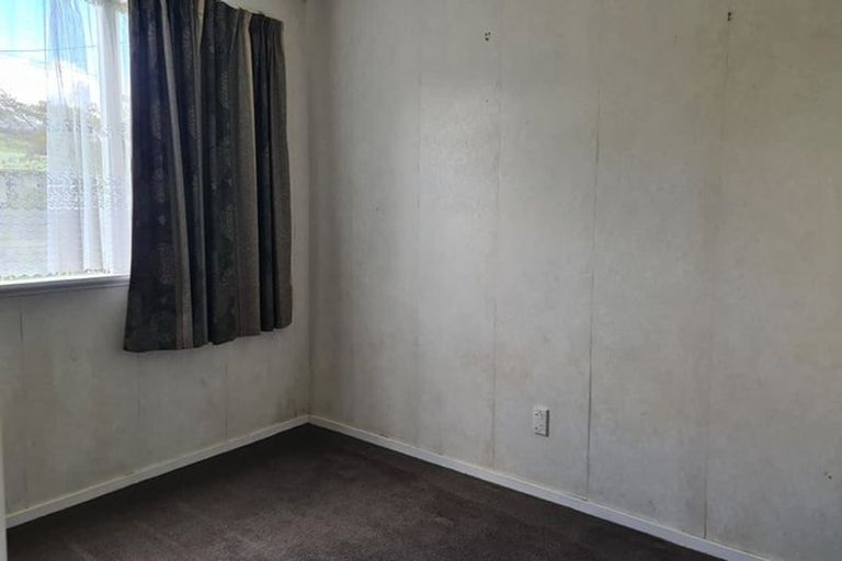 Photo of property in 29 Valley Road, Hikurangi, 0114