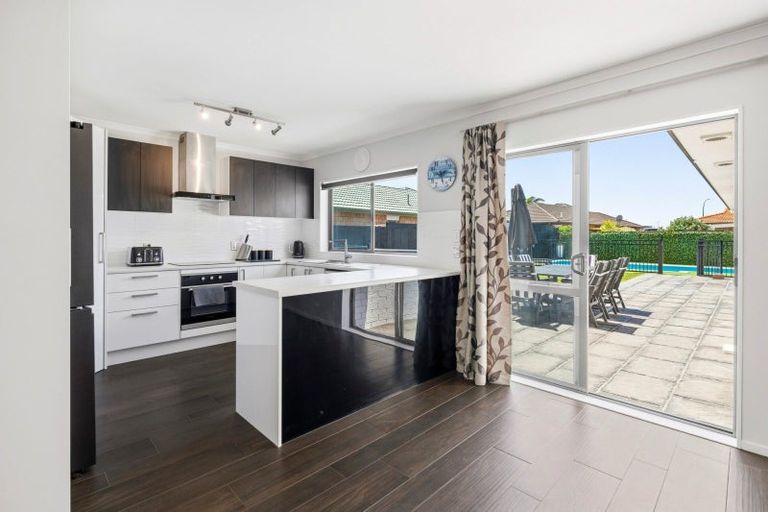 Photo of property in 8 Nicole Place, Papamoa Beach, Papamoa, 3118