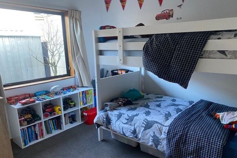 Photo of property in 4/4 Broadbent Street, Riccarton, Christchurch, 8041